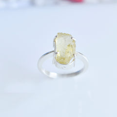 Yellow Aquamarine Rough Ring โ 925 Sterling Silver