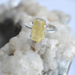 Yellow Aquamarine Rough Ring โ 925 Sterling Silver