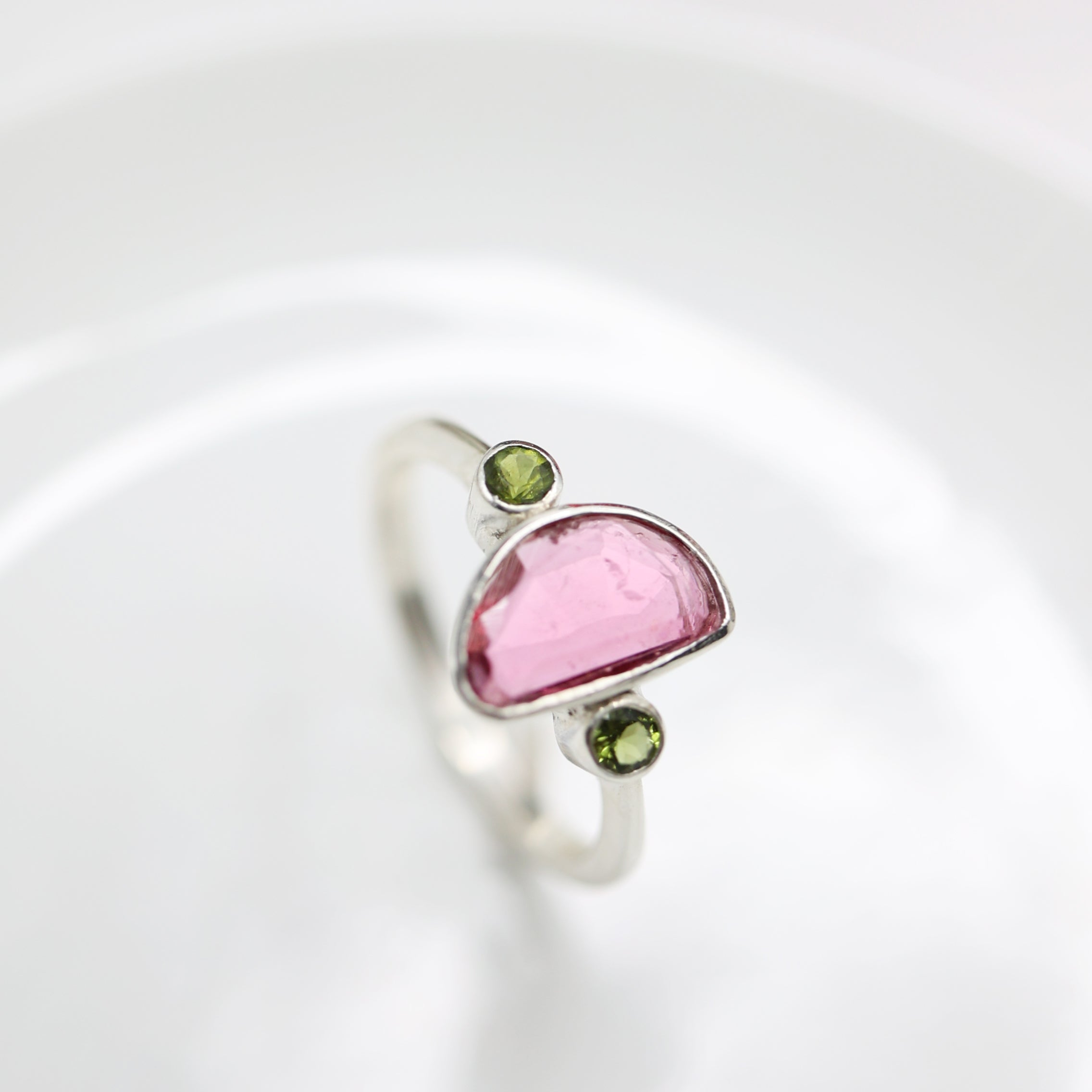 Pink Flat-Cut Tourmaline Ring with Green Accents – 925 Sterling Silver